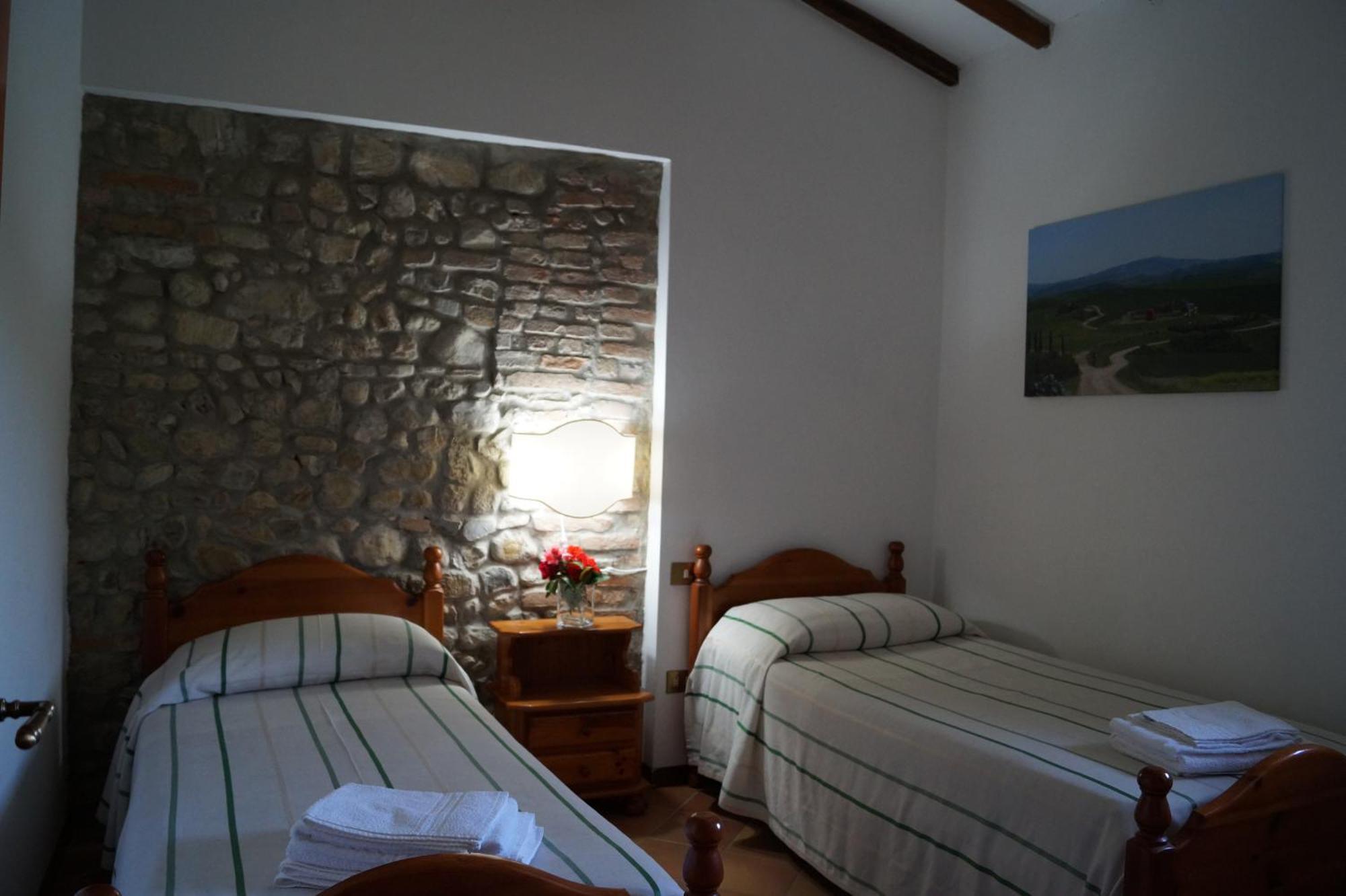 La Mandriola Villa Lajatico Room photo