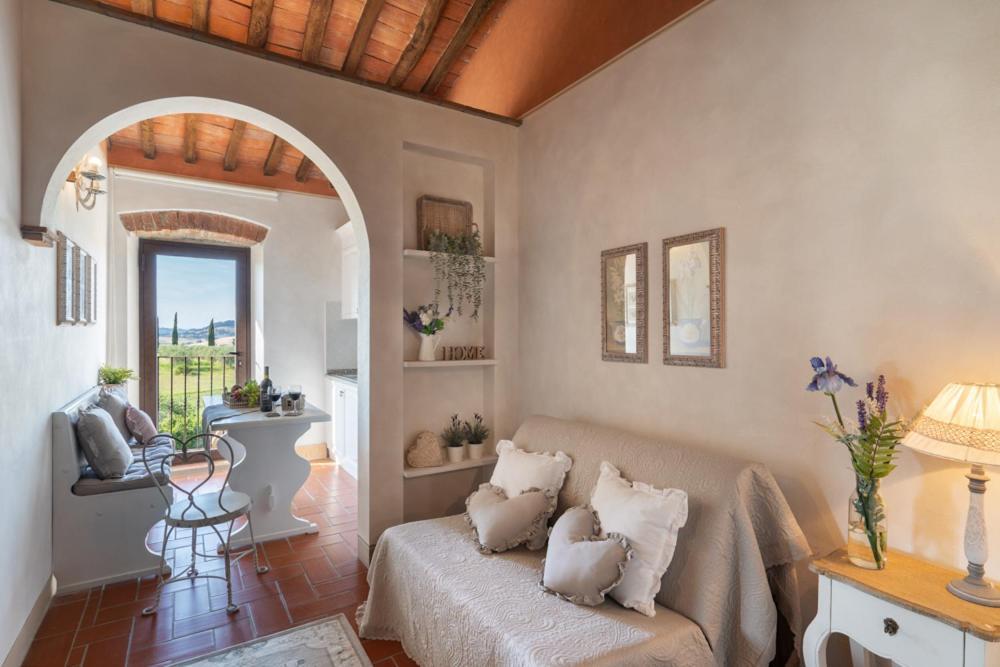 La Mandriola Villa Lajatico Room photo